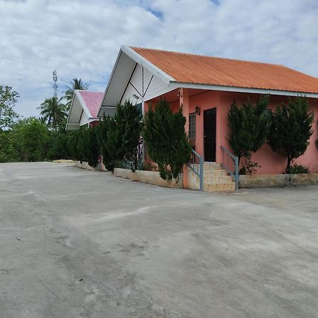 Chanakarn Guesthouse Sangkhla Buri Esterno foto