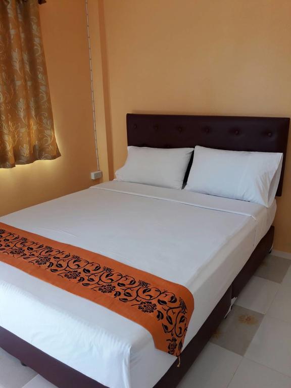 Chanakarn Guesthouse Sangkhla Buri Esterno foto