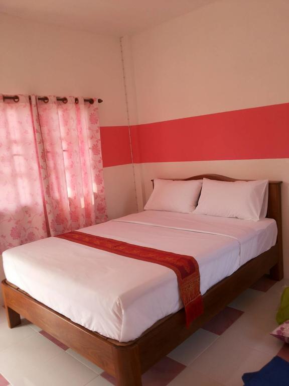 Chanakarn Guesthouse Sangkhla Buri Esterno foto